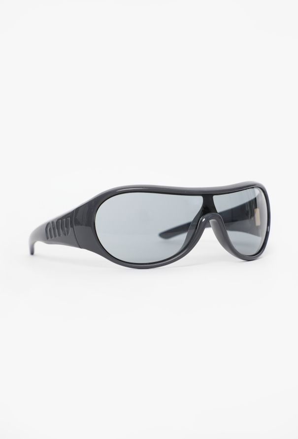 Miu Miu Anthracite Ivresse Sunglasses, S/S 2026 - 2
