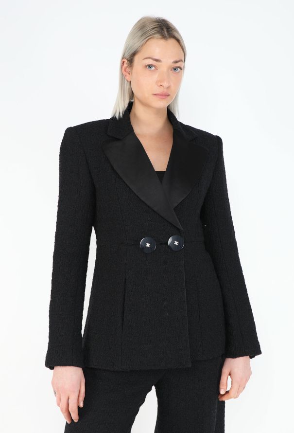 Chanel Pre-Fall 2017 Paris-Cosmopolite Tweed Smoking Suit - 4