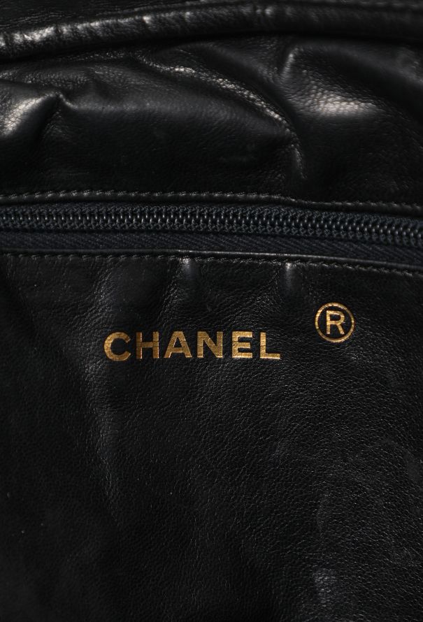 Chanel Alligator Maxi Camera Bag, 1990s - 13