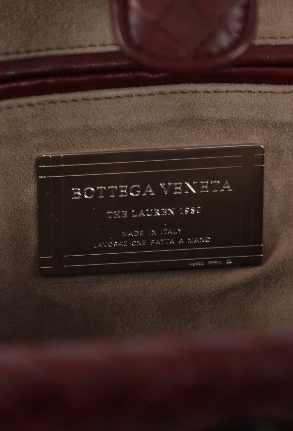 Bottega Veneta Lauren 1980 Intrecciato Leather Clutch - 11