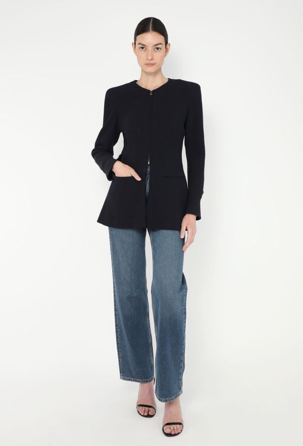 Chanel 1997 Hourglass Crêpe 'CC' Jacket - 3