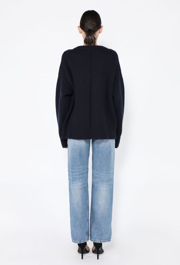 The Row 2021 Davion V-Neck Cashmere Sweater - 4