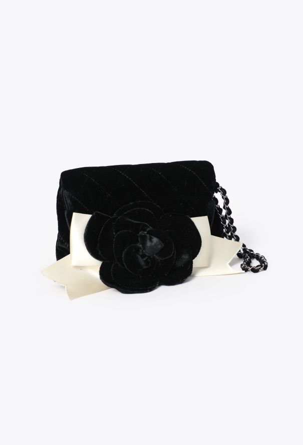 Chanel 2005 Velvet Camellia & Ribbon Pouch - 2