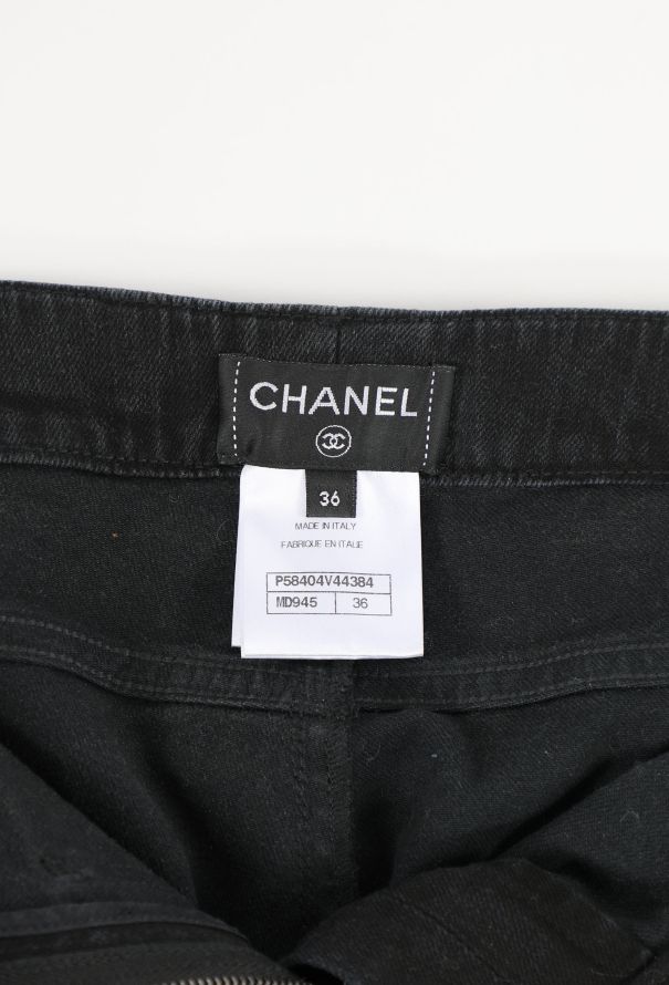 Chanel 2017 Flared Matelassé Jeans - 5