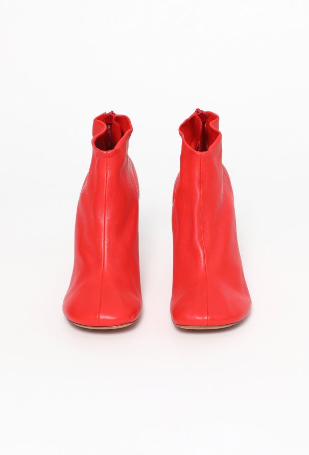 S/S 2017 Glove Ankle Boots | Authentic & Vintage | ReSee