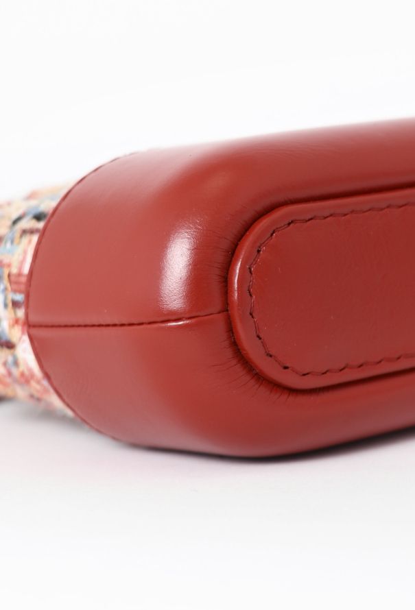 Chanel Tweed Gabrielle Clutch With Chain - 11