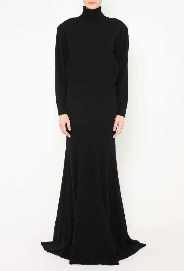 Saint Laurent F/W 2022 Cashmere Knit Gown - 4 Saint Laurent F/W 2022 Cashmere Knit Gown - 4