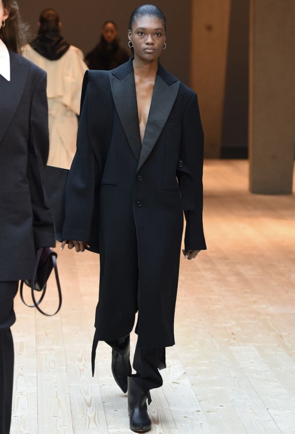 Céline Iconic F/W 2017 Notched Smoking Coat - 2