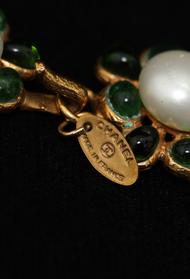 Chanel RARE Early '80s Gripoix Camélia Pearl Necklace - 4 Chanel RARE Early '80s Gripoix Camélia Pearl Necklace - 4