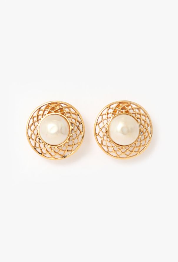 Chanel Vintage Embossed Pearl Clip Earrings - 1