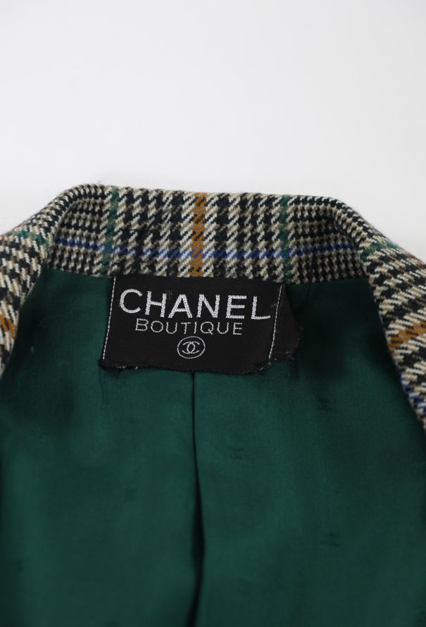 Chanel '80s Herringbone 'CC' Button Blazer - 7