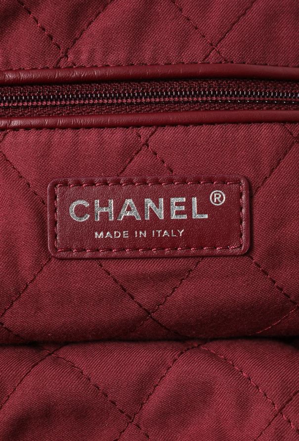 Chanel Burgundy 22 Large Quilted Hobo Bag - 12