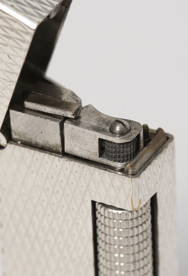 Vintage Objects & Decor Dunhill '70 Losanges Lighter - 6 Vintage Objects & Decor Dunhill '70 Losanges Lighter - 6