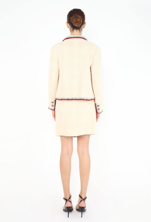 Chanel Pre-Fall 2006 Paris-New York Tweed Ensemble - 9
