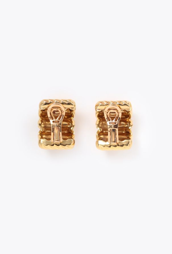 Vintage Fine Jewelry O.J Perrin 18k Yellow Gold Verona Clip On Earrings - 5 Vintage Fine Jewelry O.J Perrin 18k Yellow Gold Verona Clip On Earrings - 5
