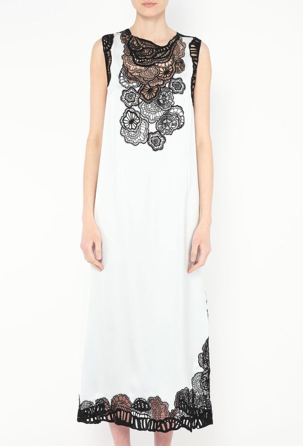 ワンピース Jil Sander FW24 Dress with petticoat (J02FV0103JTN367 106) JIL SANDER（ジルサンダー）の「JIL SANDER DRESS LIGHT WOOL