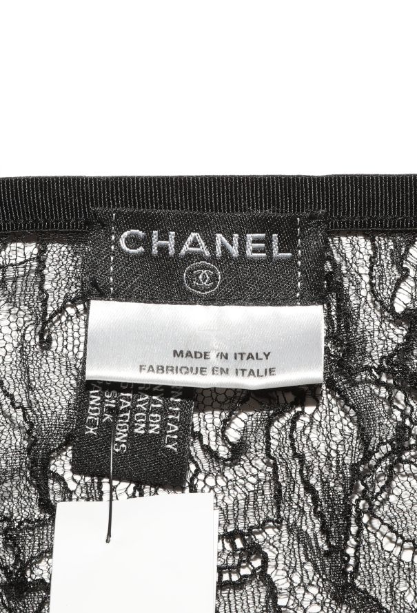 Chanel 2004 Lace Grosgrain Pants - 6