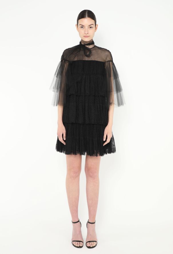 Valentino F/W 2015 Tiered Tulle Dress - 1