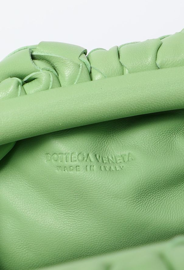 Bottega Veneta Mini The Pouch Intrecciato Clutch - 12