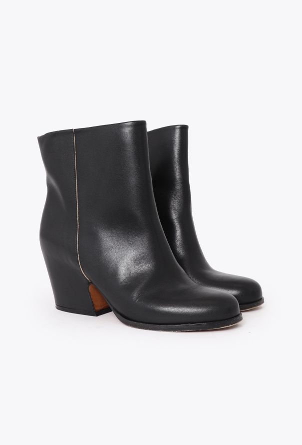 Maison Margiela 2022 Calfskin Angled Ankle Boots - 2