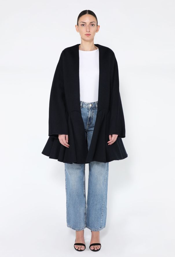 Alaïa S/S 2025 Cashmere Peplum Coat - 6