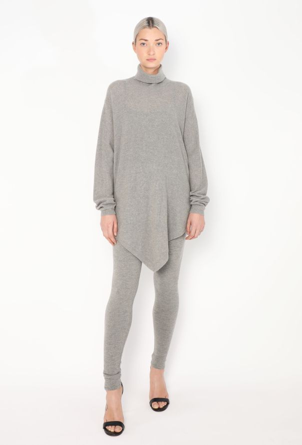 Ralph Lauren Cashmere Knit Turtleneck Set - 1
