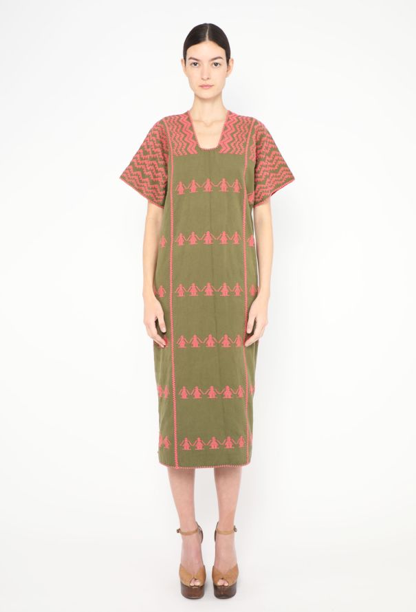 World Treasures Authentic Embroidered Kaftan - 3 World Treasures Authentic Embroidered Kaftan - 3