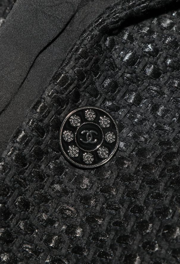 Chanel 2016 Paris-Seoul Iridescent Tweed Suit - 10