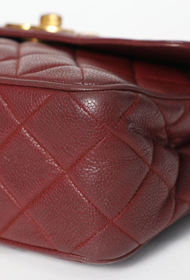 Chanel Vintage '90s Quilted Caviar Shoulder Bag - 7