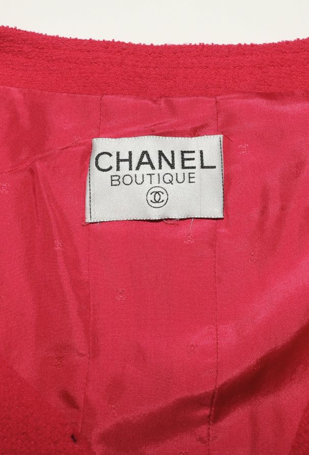 Chanel Collector 1990 Bouclé Tweed Ensemble - 6 Chanel Collector 1990 Bouclé Tweed Ensemble - 6