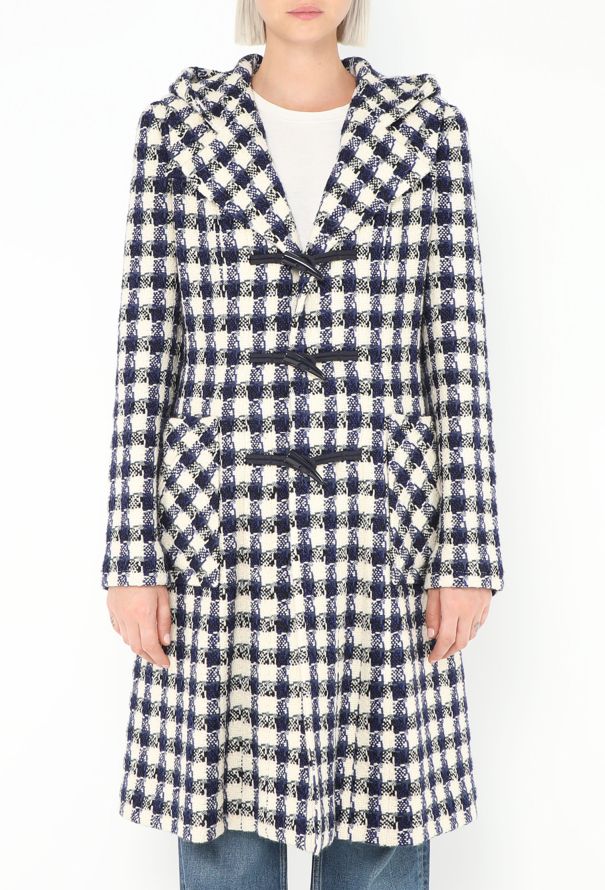 Chanel 2006 Tweed 'CC' Toggle Coat - 3