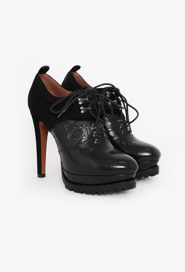 Alaïa Textured Leather Platform Boots - 2 Alaïa Textured Leather Platform Boots - 2