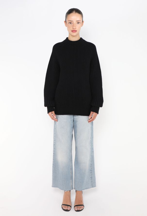 Phoebe Philo 2023 Cashmere Ribbed Sweater - 2