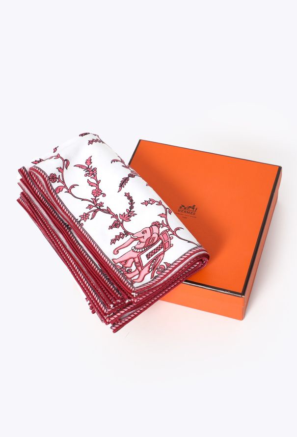 Hermès Vintage 6-piece Elephant Placemat Set - 6