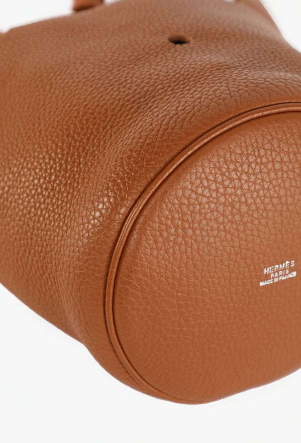 Hermès Gold Taurillon Clémence Mangeoire PM - 11