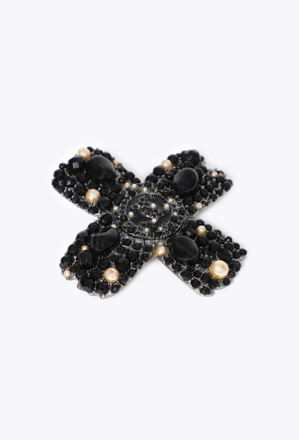 Chanel Gripoix Cross Pendant Brooch, 2005 - 3