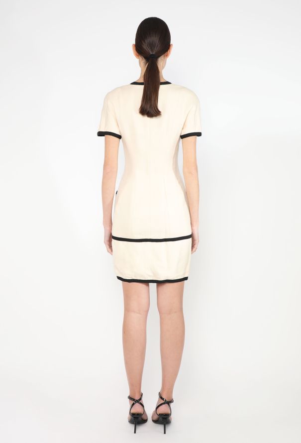 Chanel COLLECTOR S/S 1991 Bicolor 'CC' Dress - 5 Chanel COLLECTOR S/S 1991 Bicolor 'CC' Dress - 5