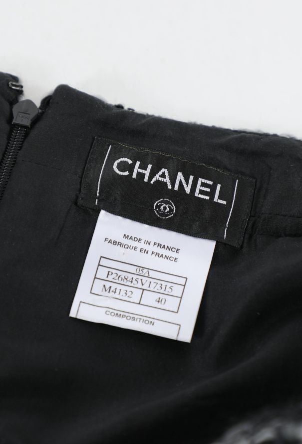 Chanel F/W 2005 Camellia Embroidered Skirt - 5