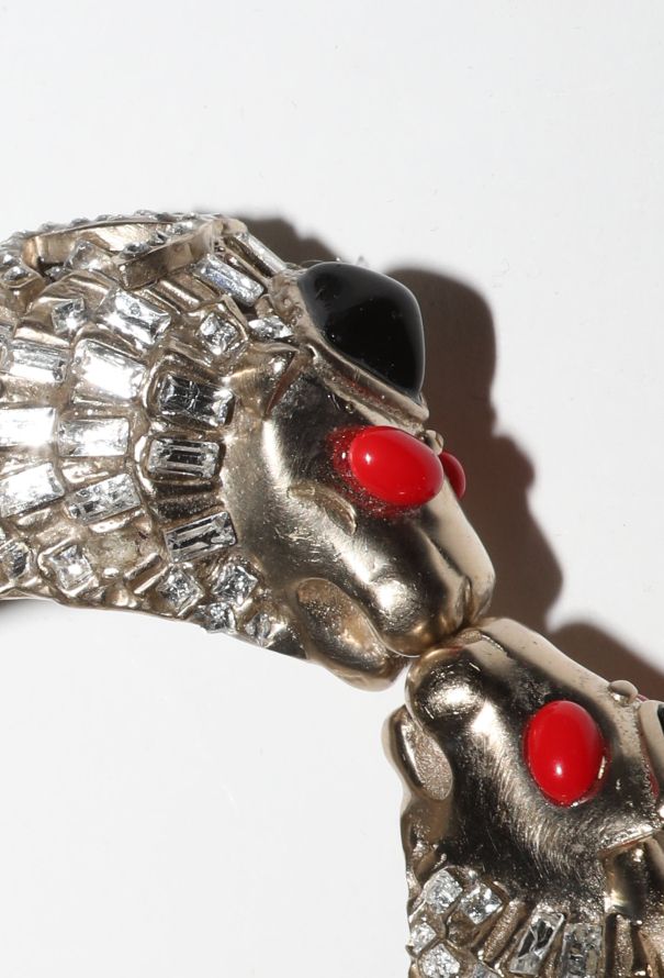 Chanel 2007 Gripoix Lion Cuff - 4