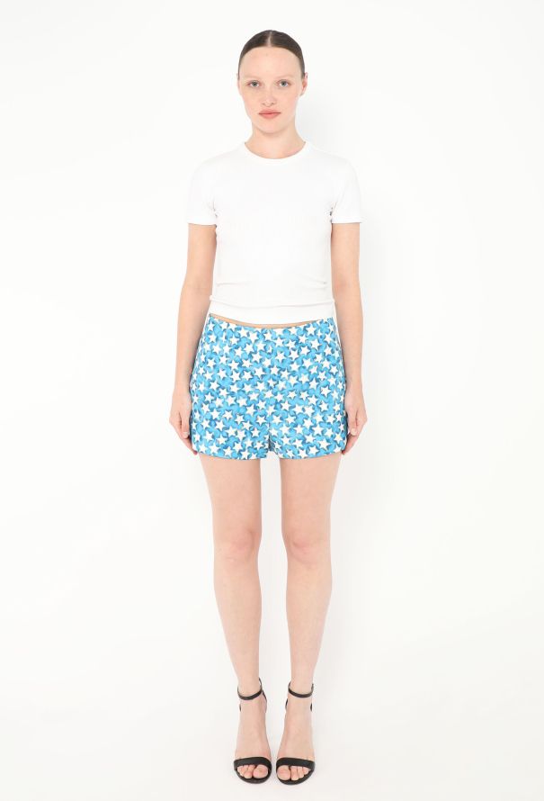 Valentino 2016 Crêpe Star Print Shorts - 3 Valentino 2016 Crêpe Star Print Shorts - 3