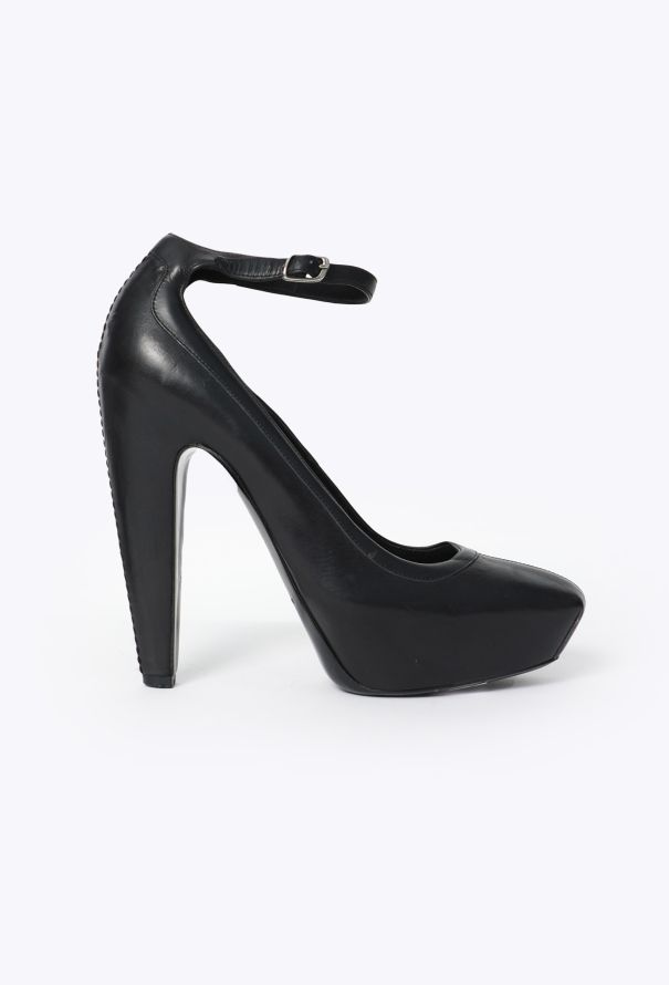 Balenciaga F/W 2006 Platform Pumps - 1