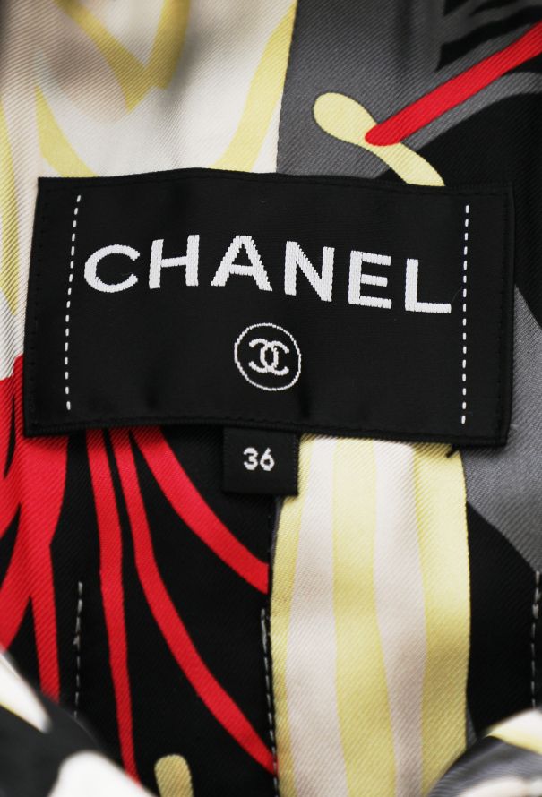 Chanel Demi-Couture Tweed Coat, Pre-Fall 2023 - 7