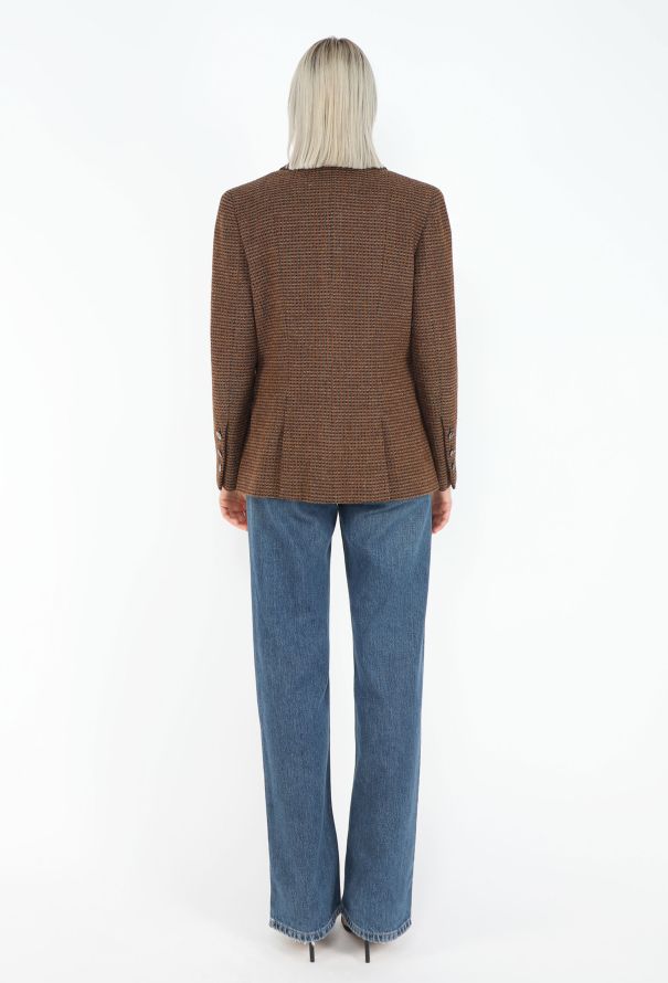 Chanel F/W 1997 Notched Tweed Blazer - 6