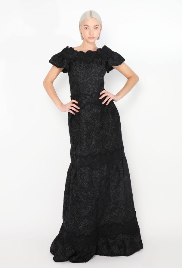 RARE Rochas Theyskens 2004 Lace Gown - 1