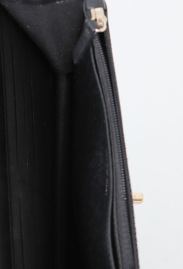 Chanel Trendy CC Wallet on Chain - 13