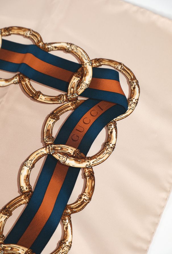 Gucci Foulard Silk Carré - 4