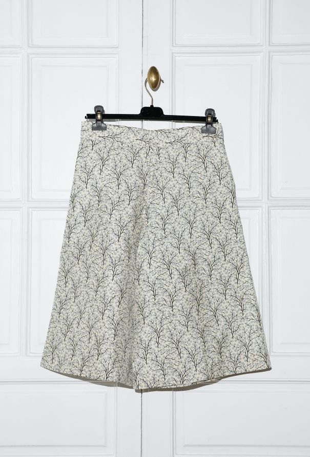 Marni Graphic Crêpe Shorts - 1