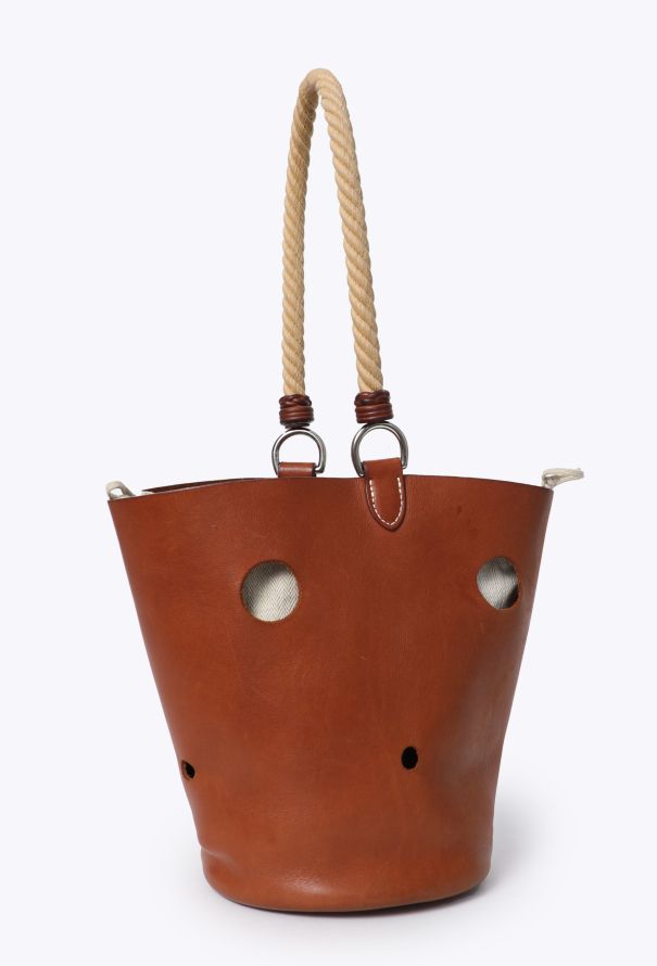 Hermès RARE Barenia Mangeoire PM Bucket Bag - 3