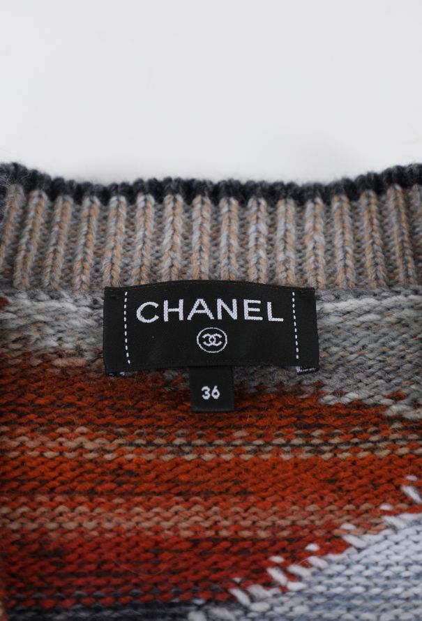 Chanel Pre-Fall 2024 Paris-Manchester Cardigan - 5