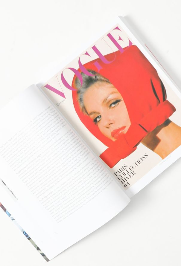 Vintage Books Helmut Newton: Pages from the Glossies Book - 2 Vintage Books Helmut Newton: Pages from the Glossies Book - 2
